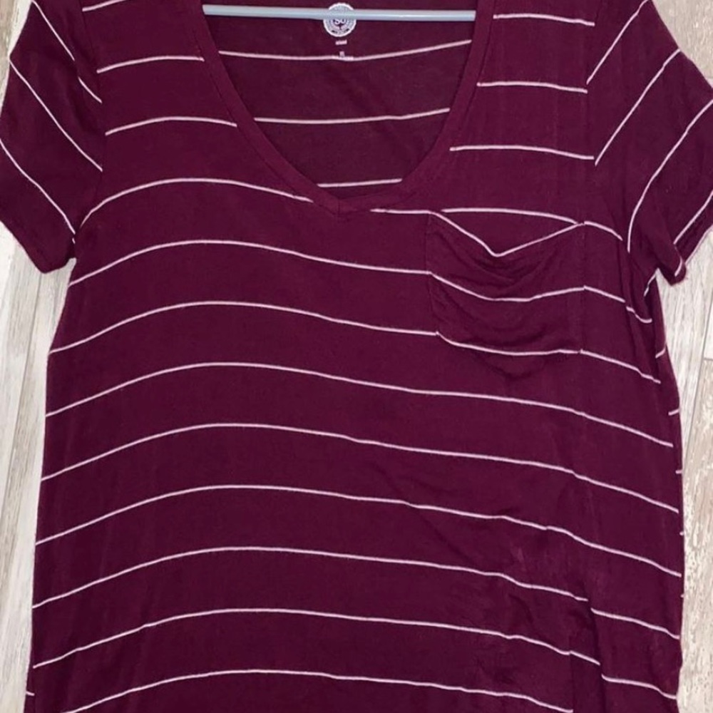 Comfy burgundy striped tee